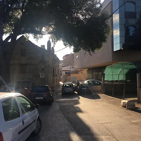 Holiday To Remember Apartment Split
